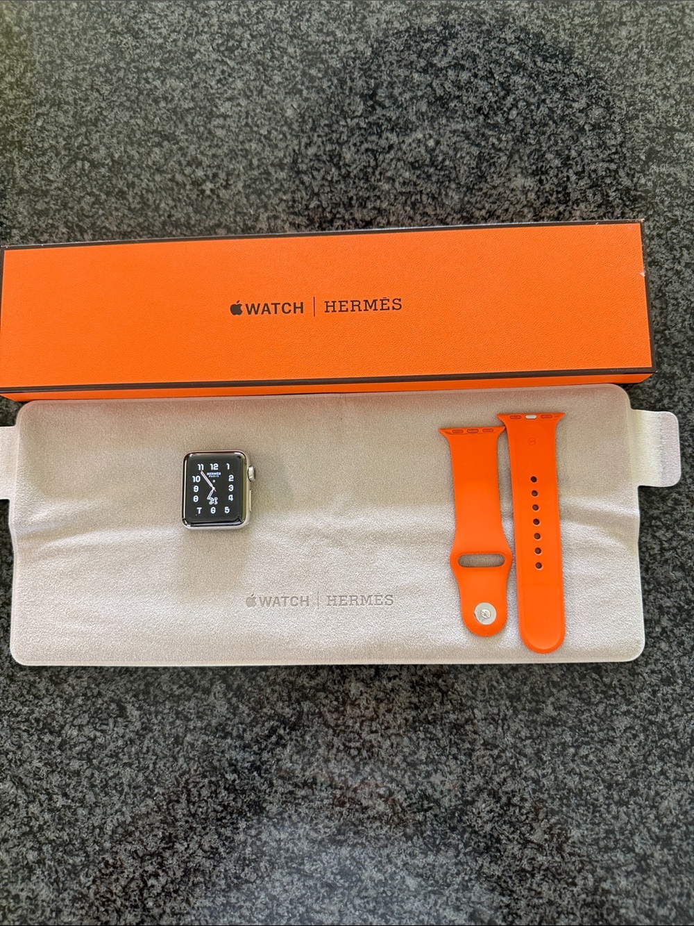 Apple Watch Hermès with Orange Sport Band series 2